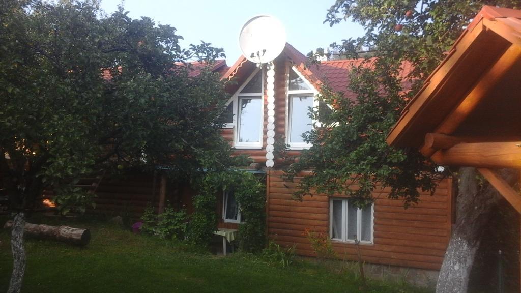 Садиба Під Гострою Zhdeniievo Εξωτερικό φωτογραφία