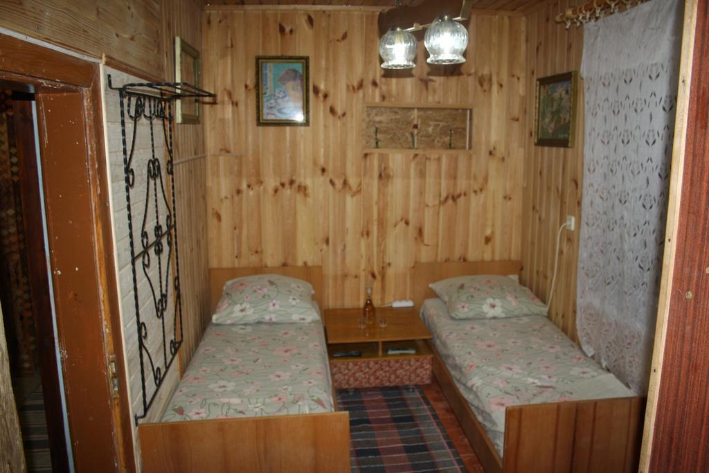 Садиба Під Гострою Zhdeniievo Εξωτερικό φωτογραφία